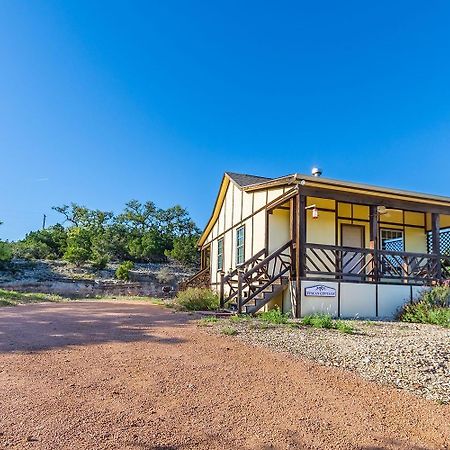 Appian Way Tuscan Cottage 弗雷德里克斯堡 外观 照片